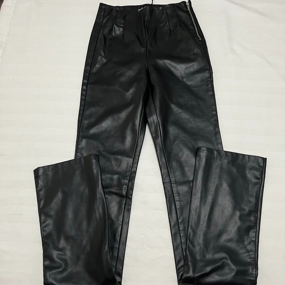 Zara faux leather  skinny pants Size XS